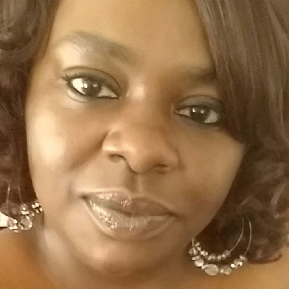 Meet your Posher, Davida